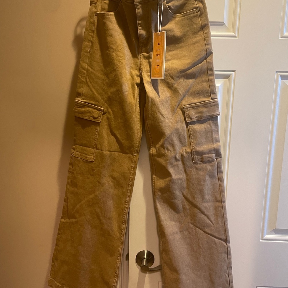 Risen Latte mocha high rise wide leg cargo jeans size 7/28W